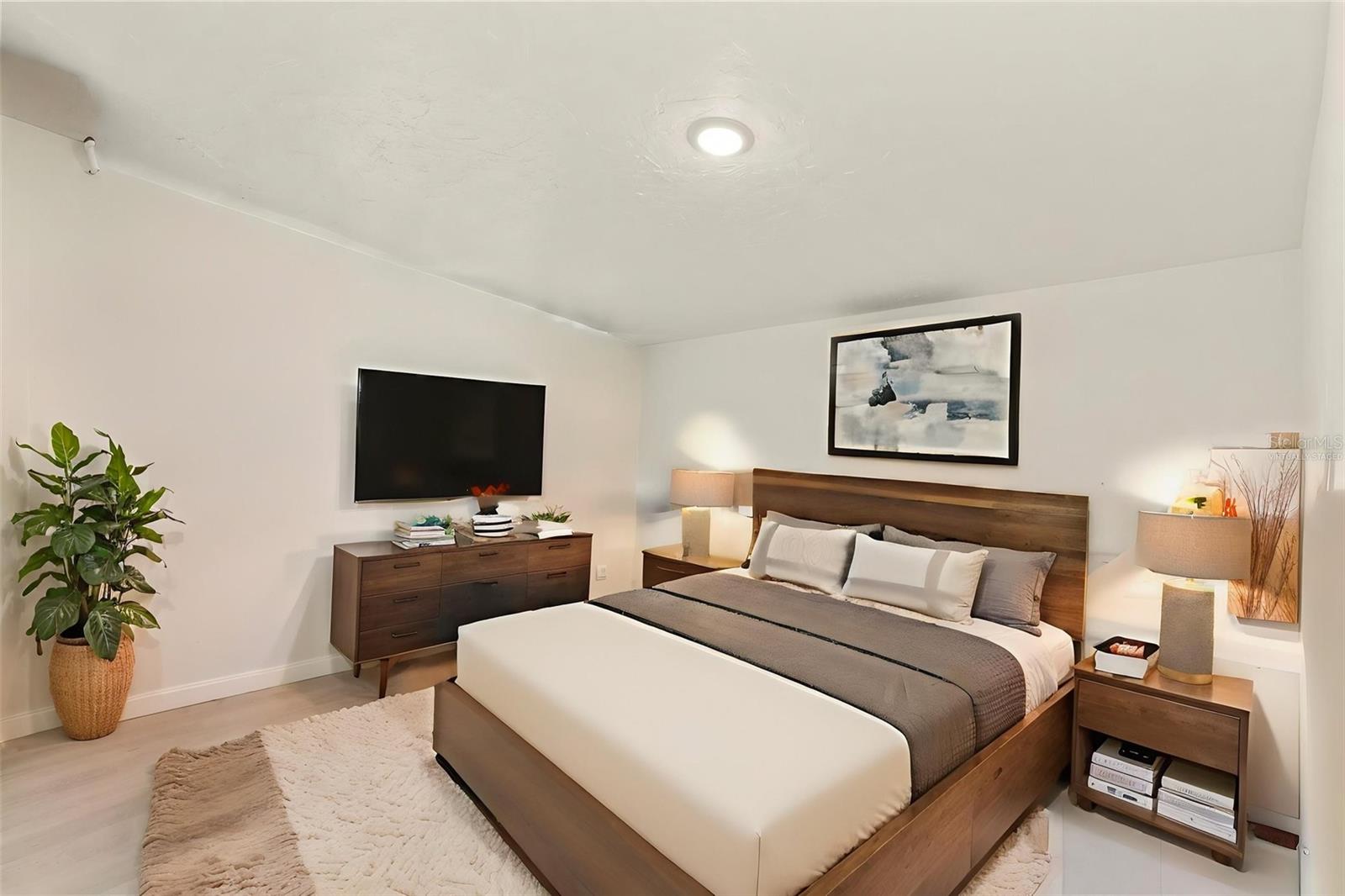 DE SOTO LAKES - Residential