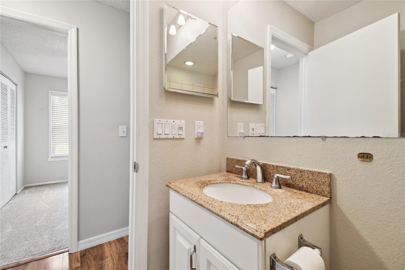 LAKE ST GEORGE-UNIT VII - Residential Lease
