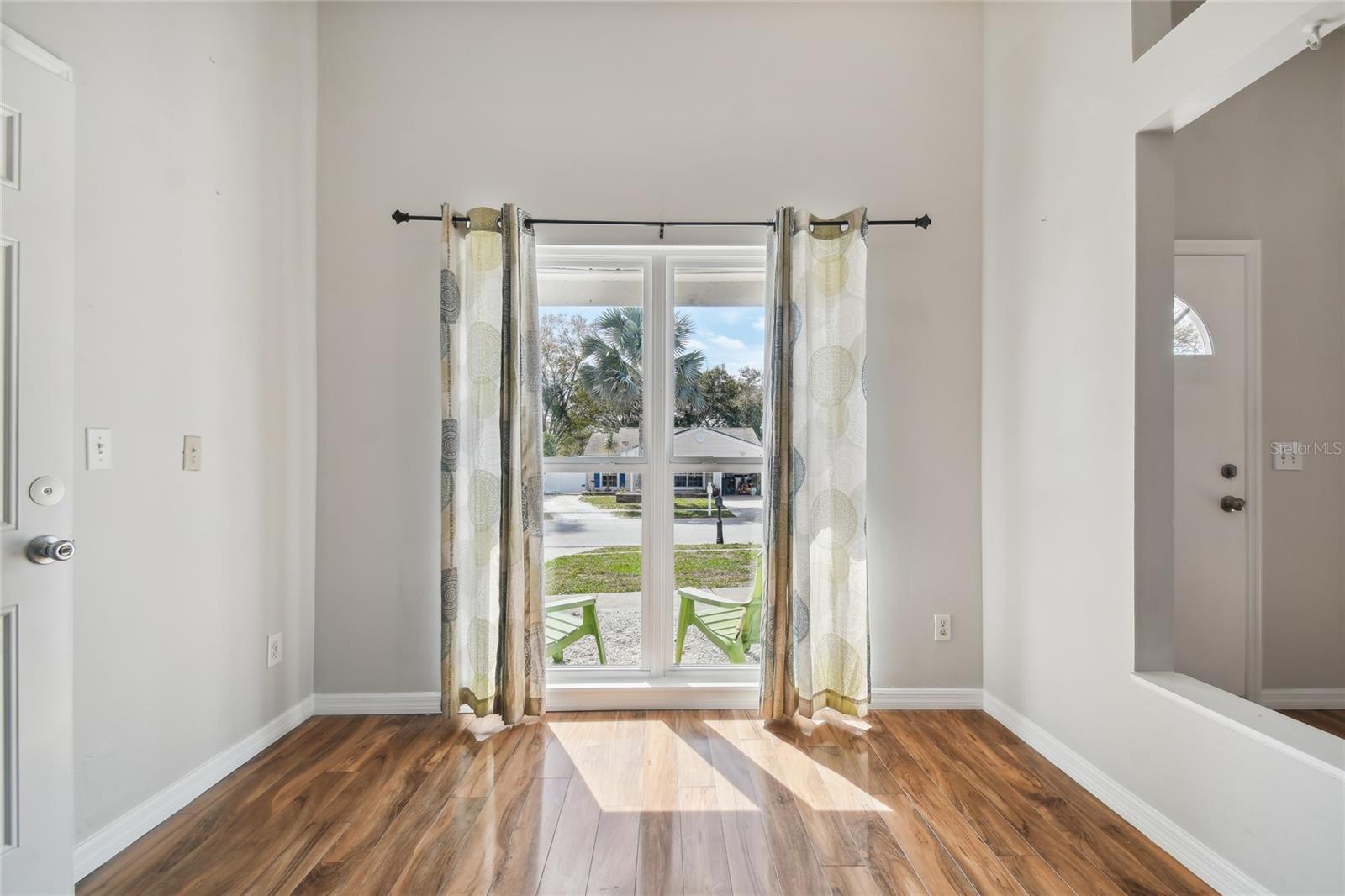 LAKE ST GEORGE-UNIT VII - Residential Lease