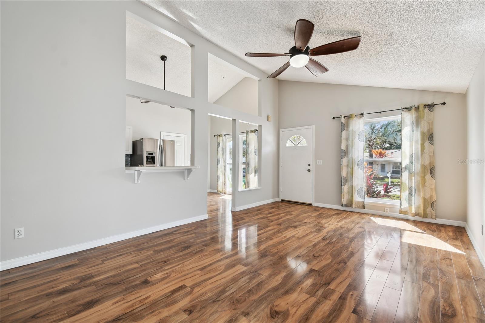 LAKE ST GEORGE-UNIT VII - Residential Lease