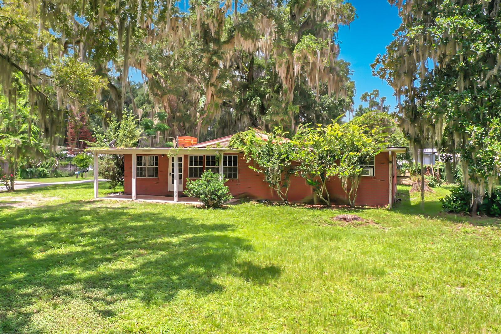 PANA-COO-CHEE RETREATS - Residential
