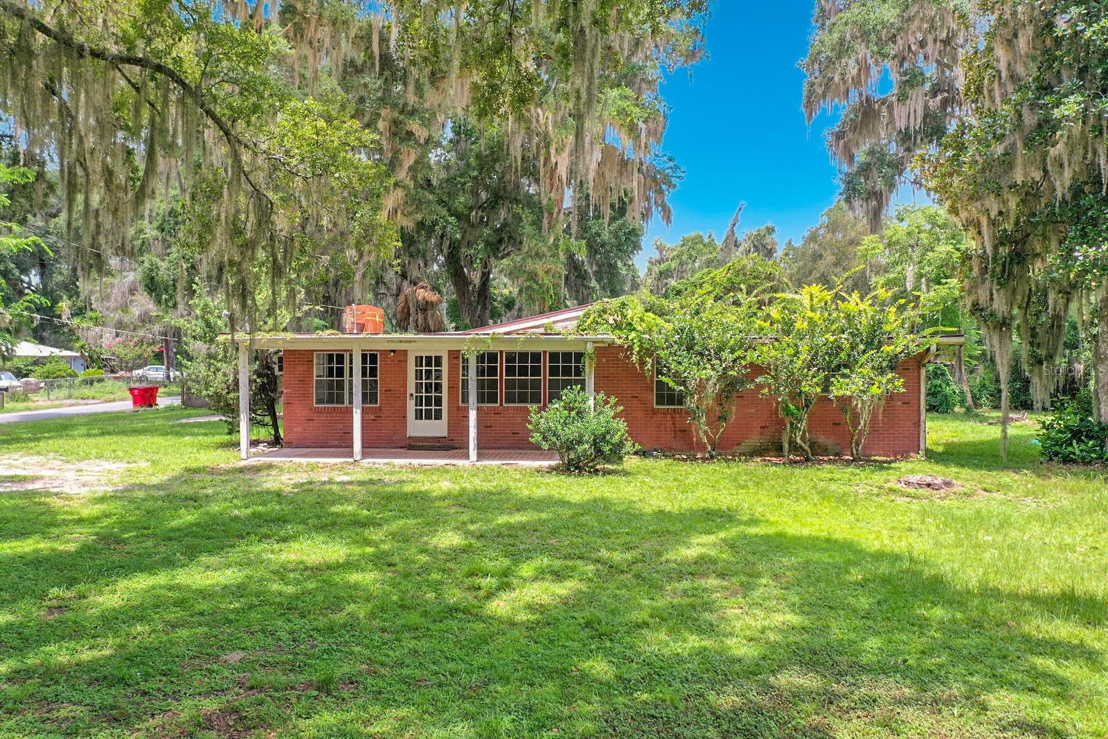 PANA-COO-CHEE RETREATS - Residential
