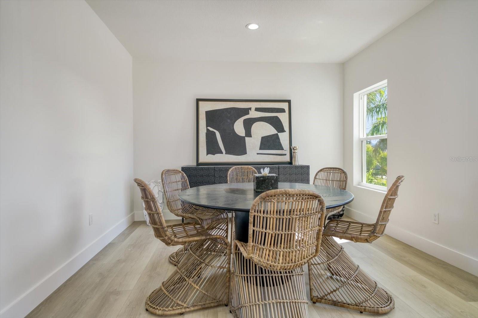 BAYSIDE SUB - Residential