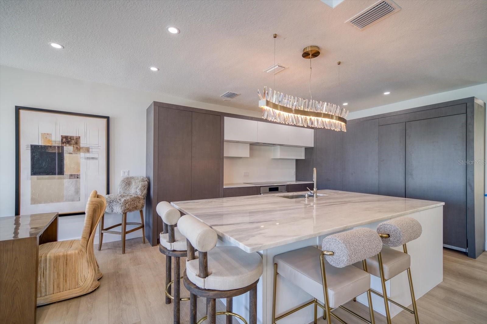 BAYSIDE SUB - Residential