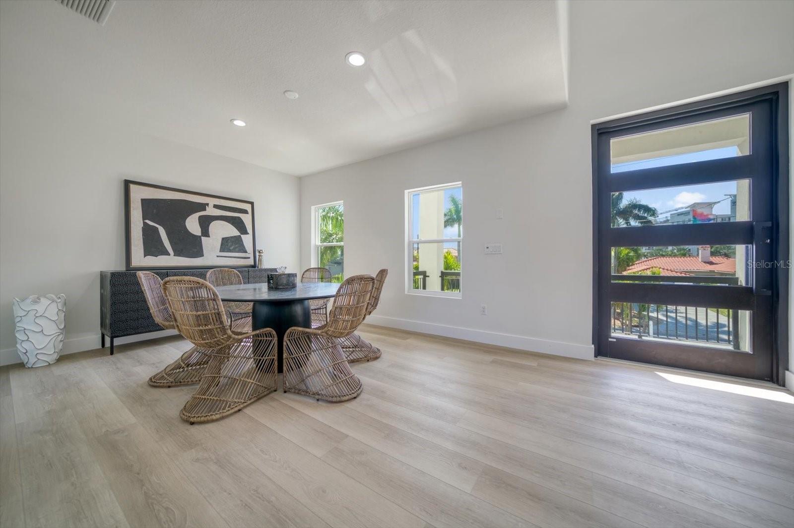 BAYSIDE SUB - Residential