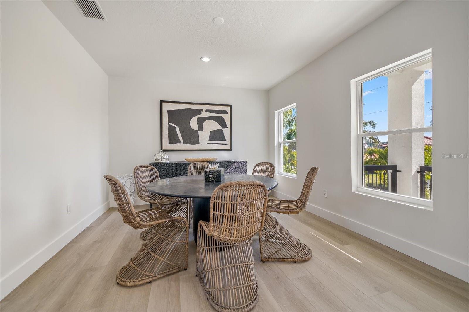 BAYSIDE SUB - Residential