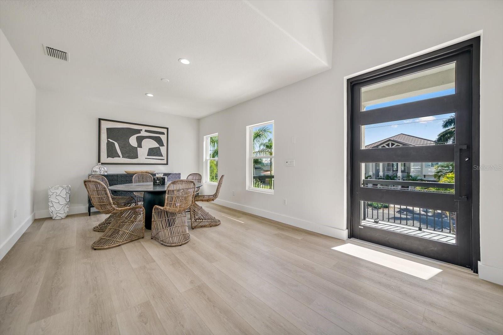 BAYSIDE SUB - Residential