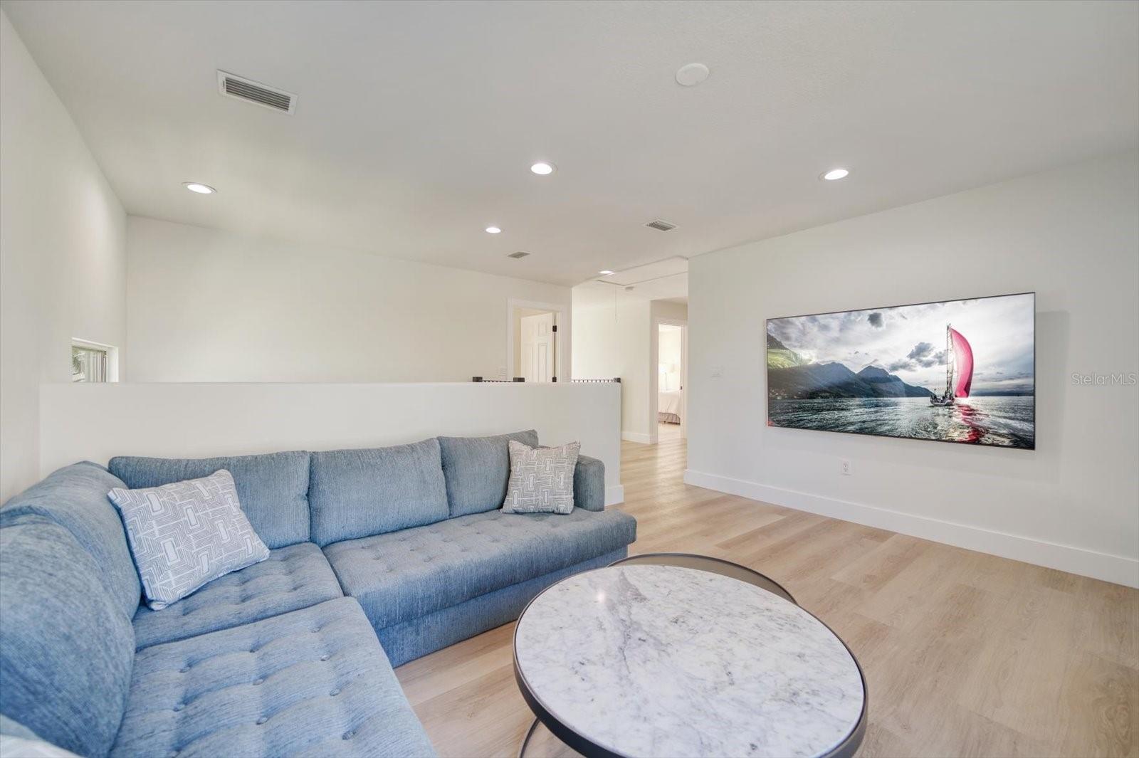 BAYSIDE SUB - Residential