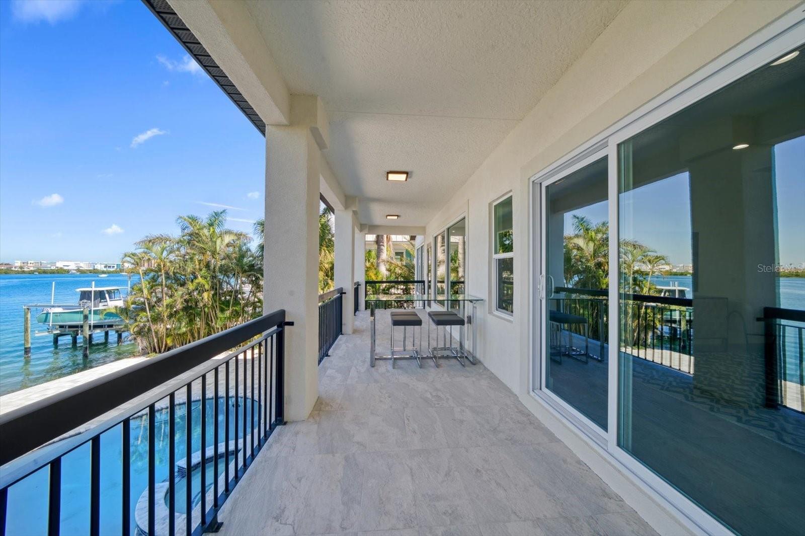 BAYSIDE SUB - Residential