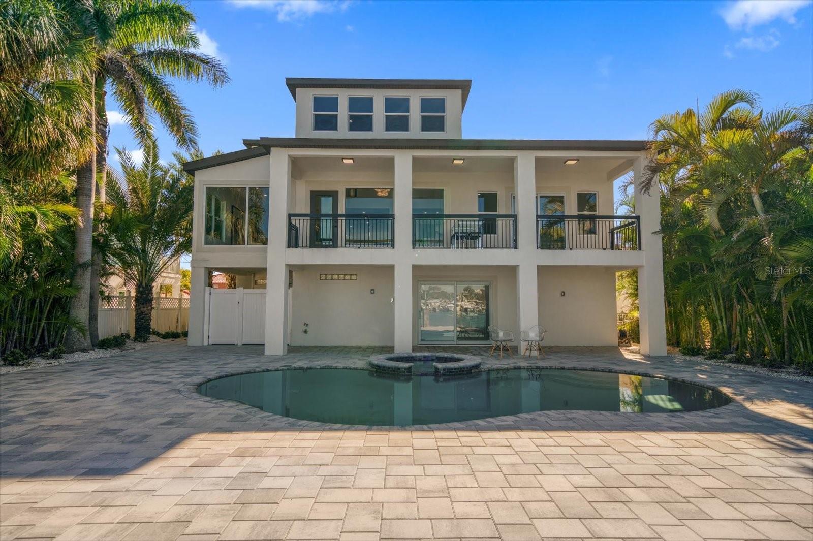 BAYSIDE SUB - Residential