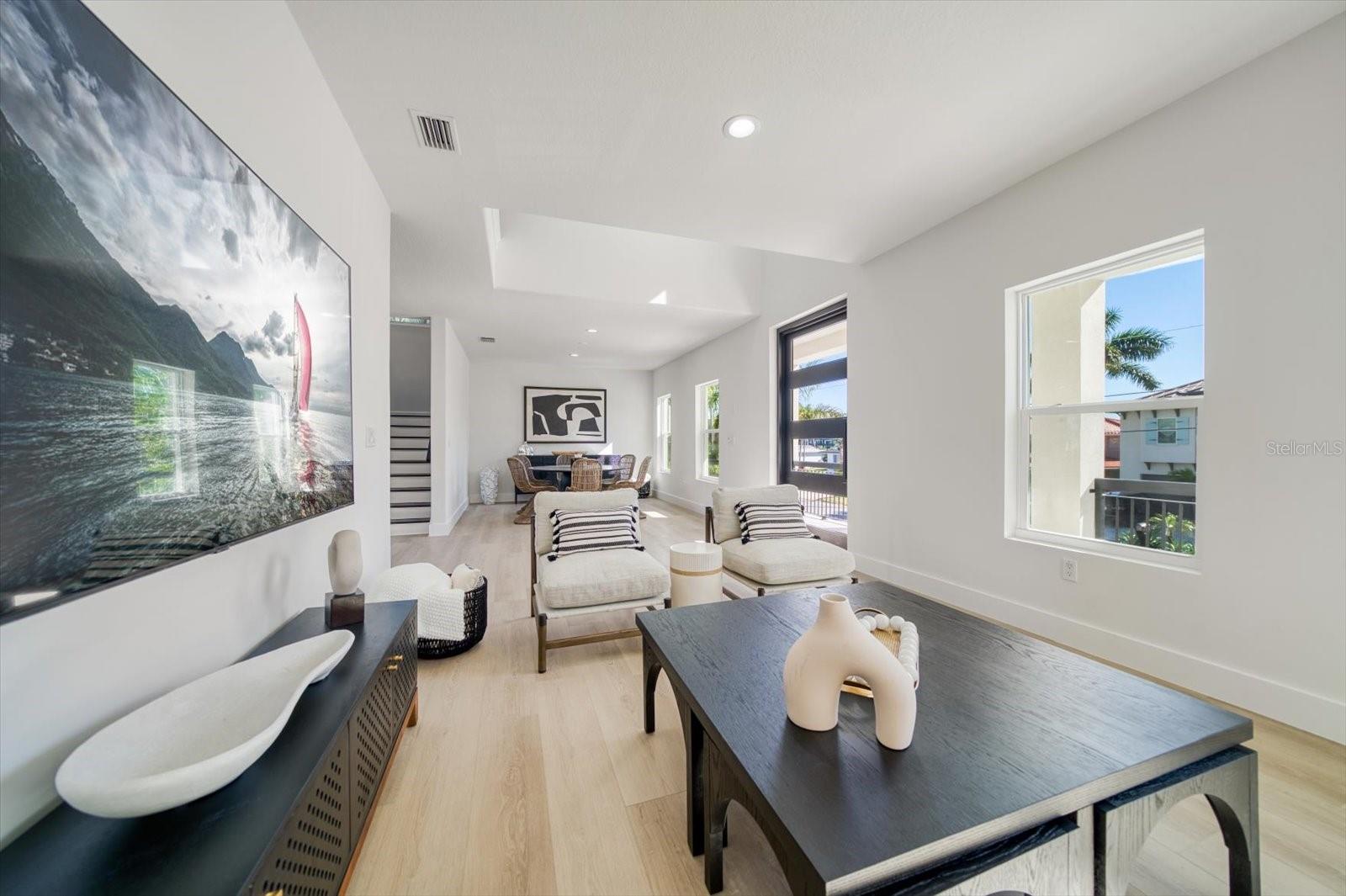 BAYSIDE SUB - Residential