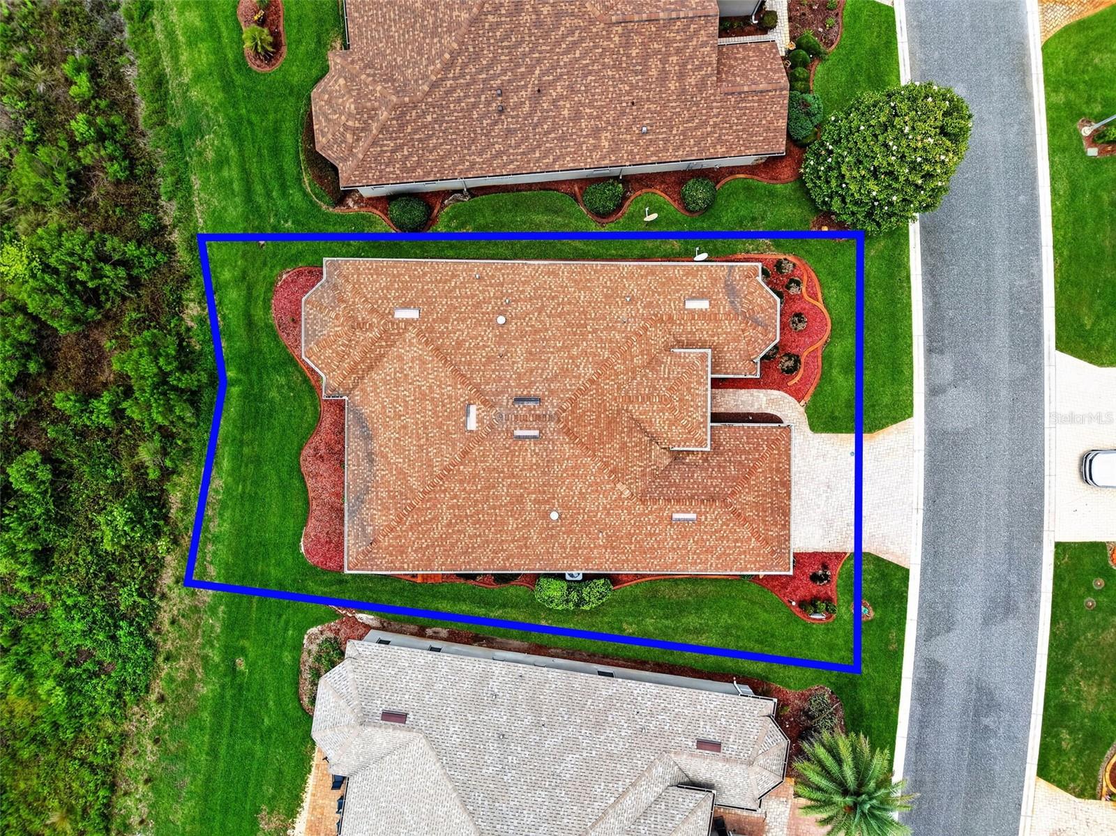 LAKESIDE LANDINGS - Residential