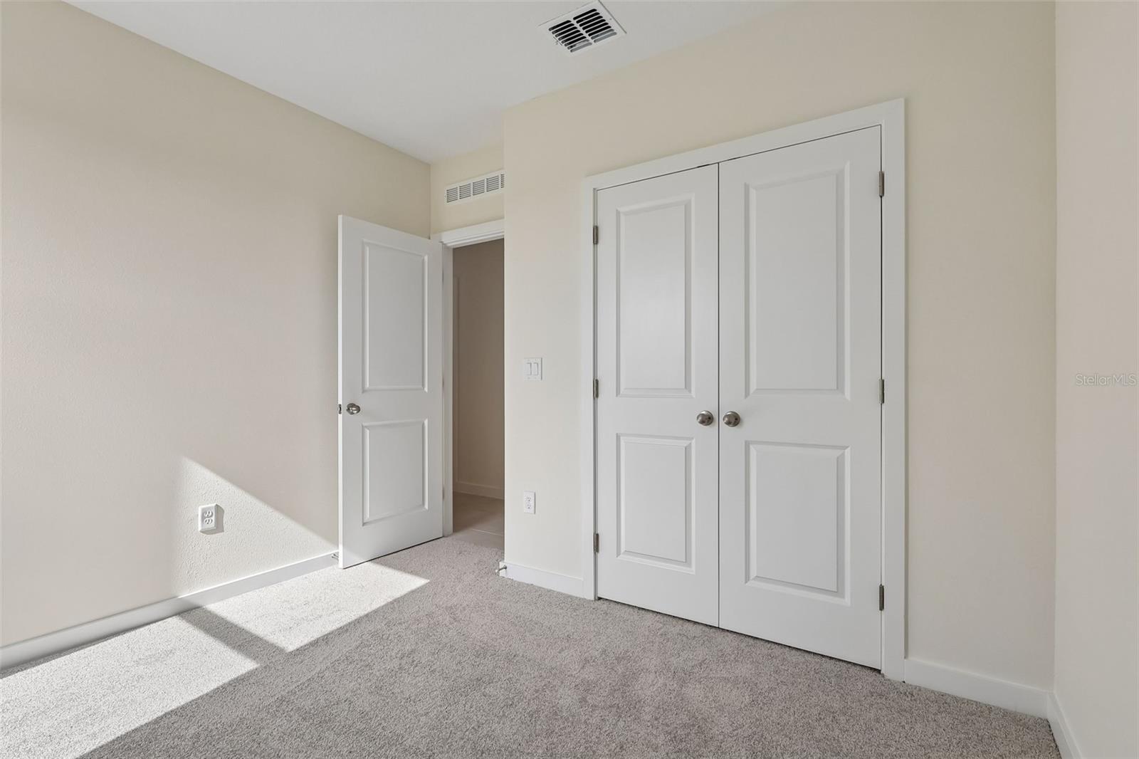 HAMILTON BLUFF SUBDIVISION PHASES 1 & 2 - Residential