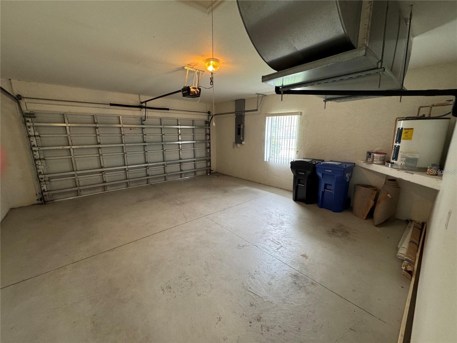 AUBURN WOODS - Residential Lease