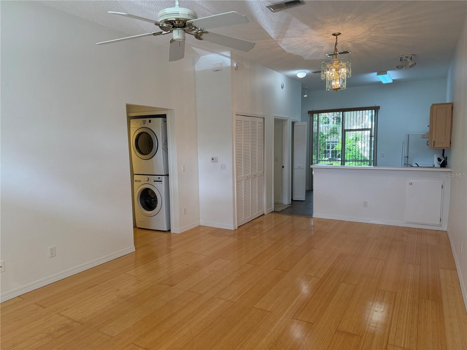 HUNTERS RESERVE 2 A CONDO - Residential Lease
