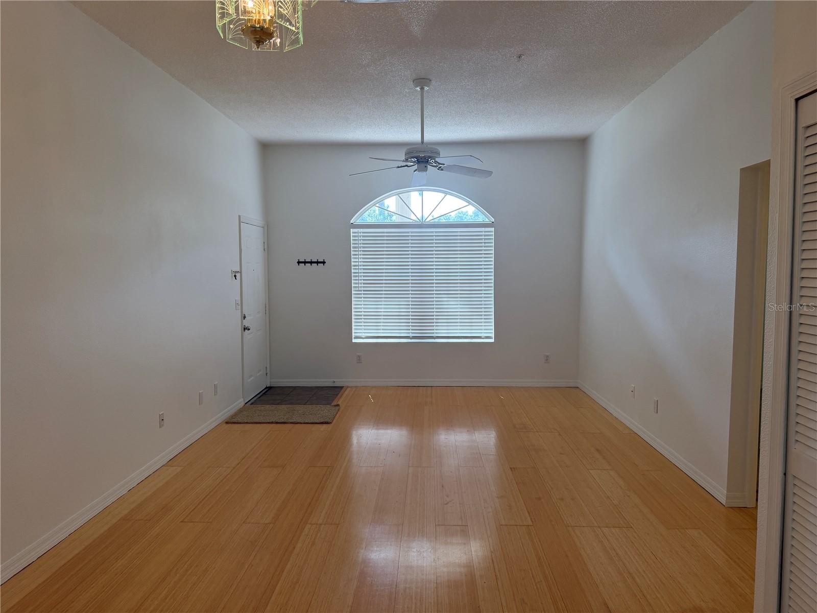 HUNTERS RESERVE 2 A CONDO - Residential Lease