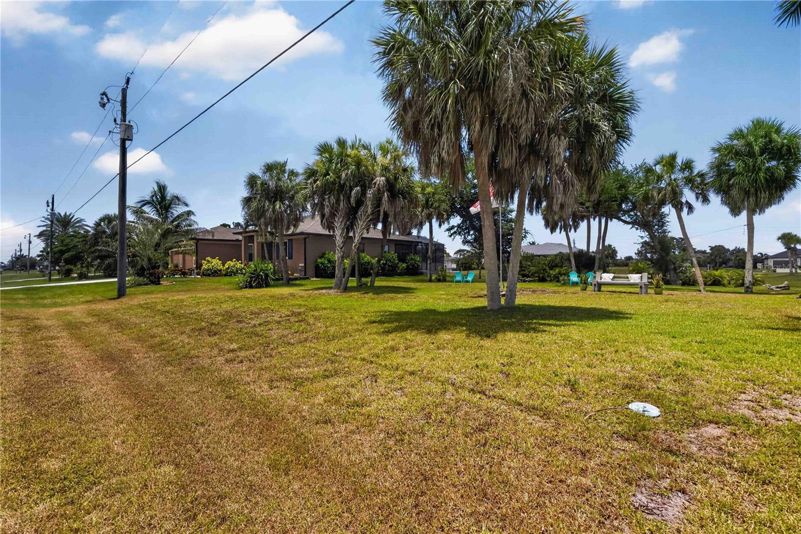 ROTONDA WEST LONG MEADOW - Residential
