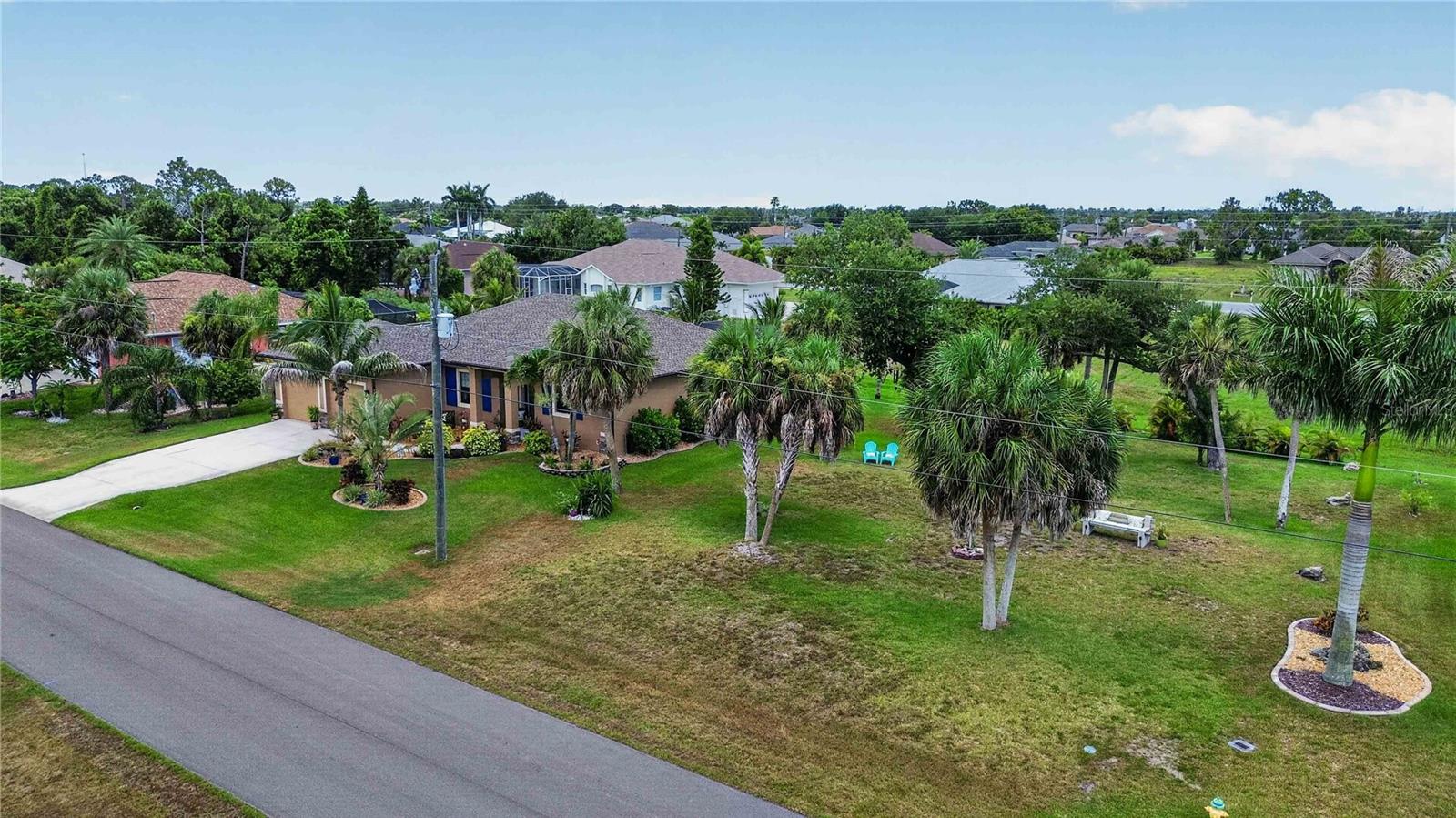 ROTONDA WEST LONG MEADOW - Residential