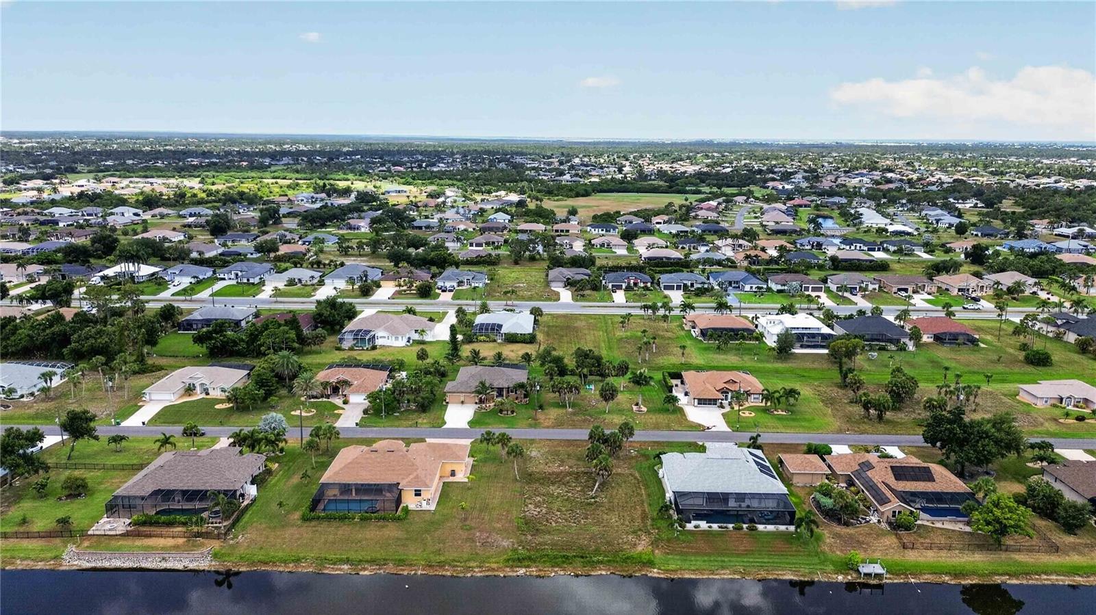 ROTONDA WEST LONG MEADOW - Residential