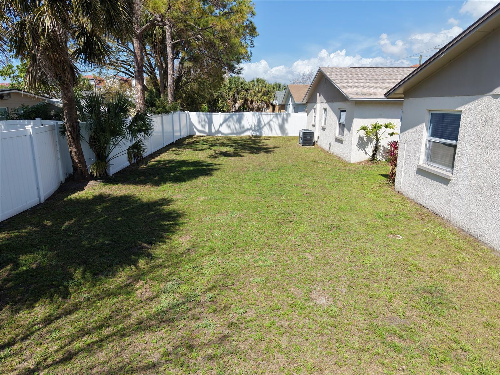 WEST PORT - Residential Income