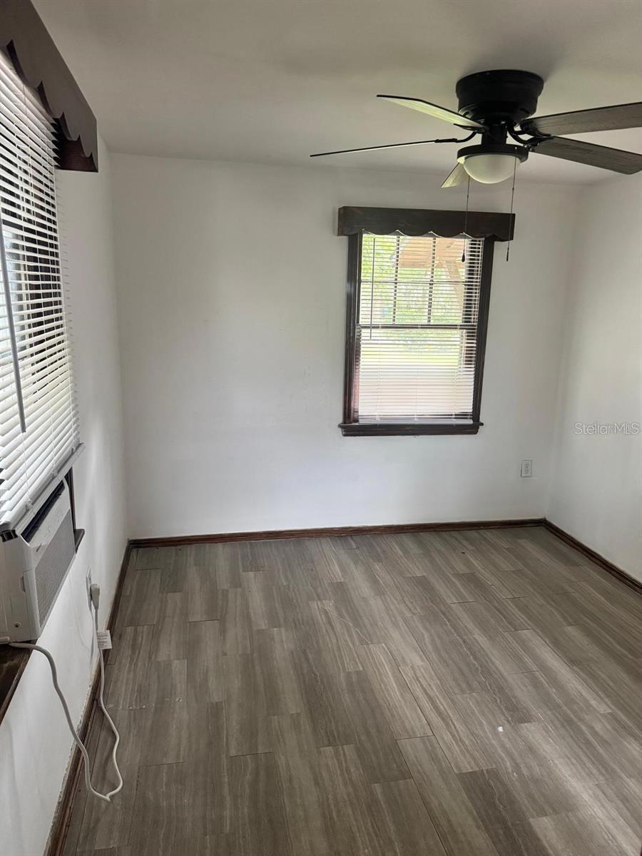 SMITH & DAUGHERTYS ADD - Residential Lease