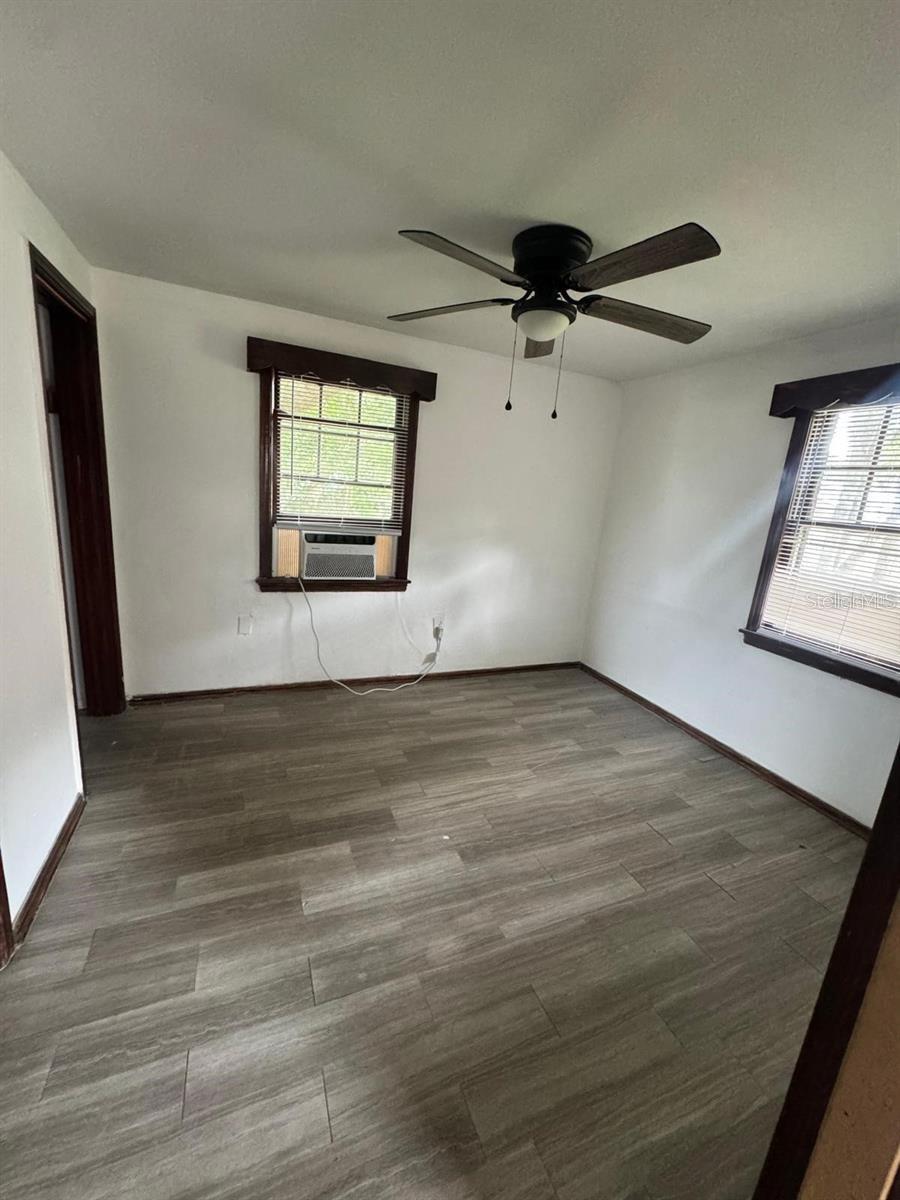 SMITH & DAUGHERTYS ADD - Residential Lease