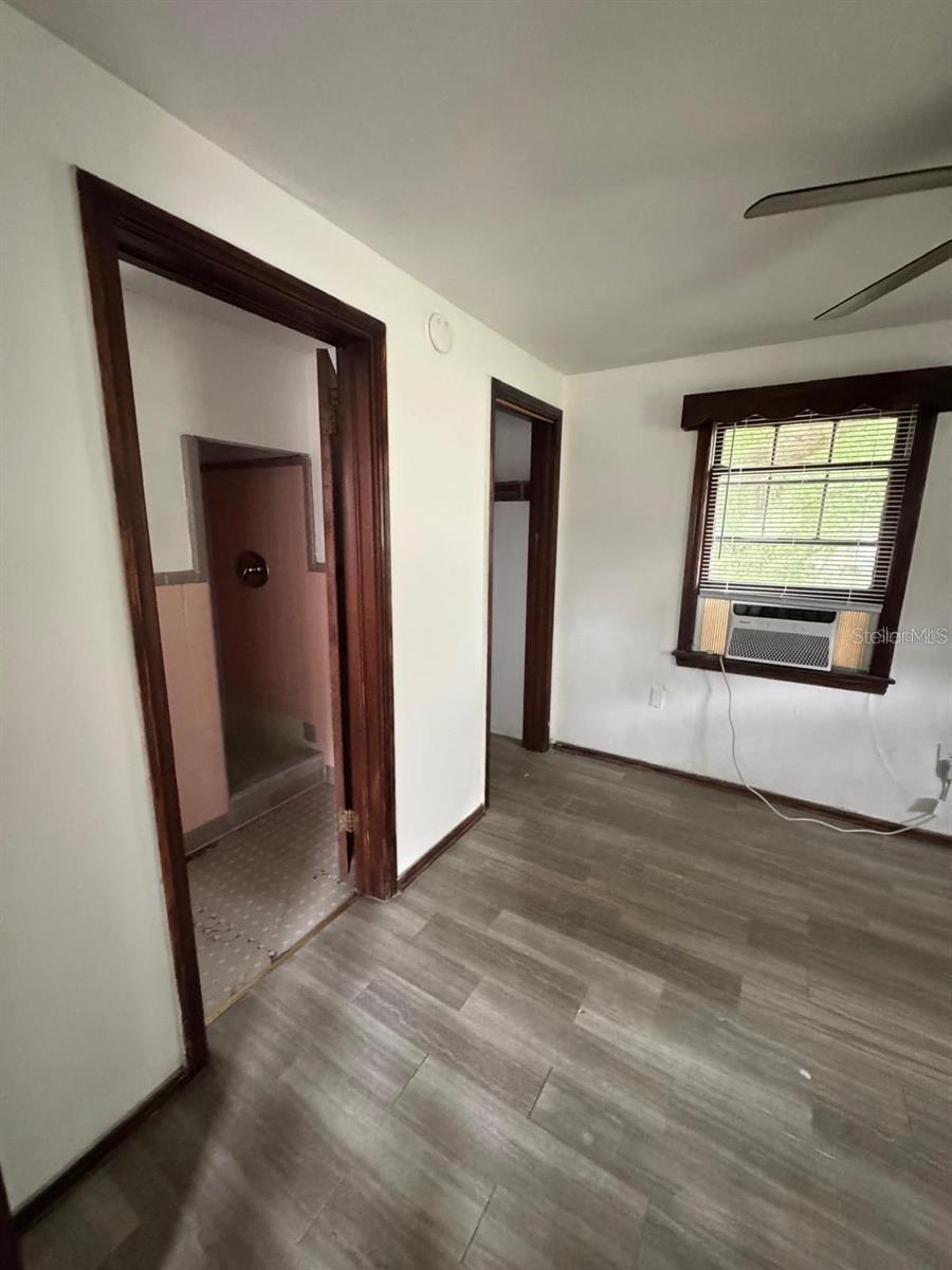 SMITH & DAUGHERTYS ADD - Residential Lease