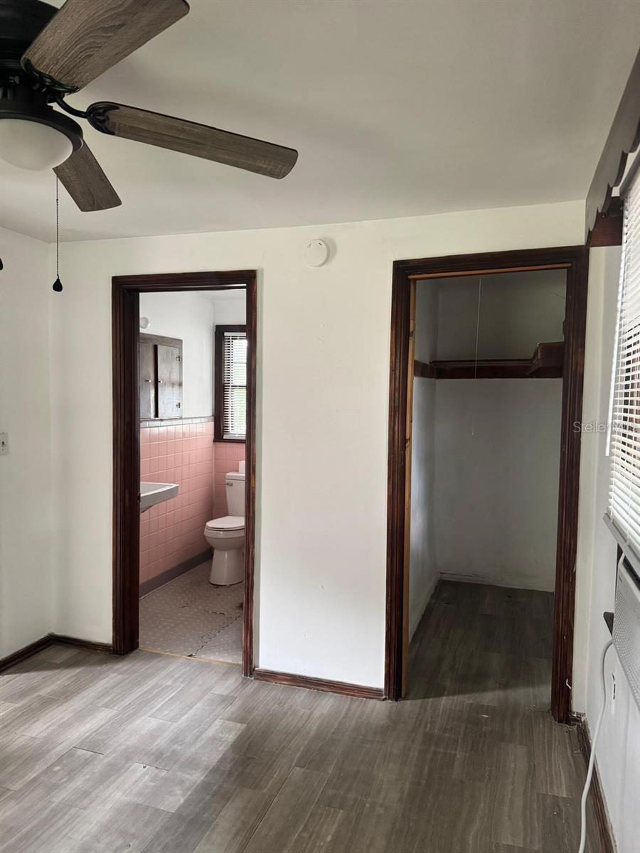 SMITH & DAUGHERTYS ADD - Residential Lease