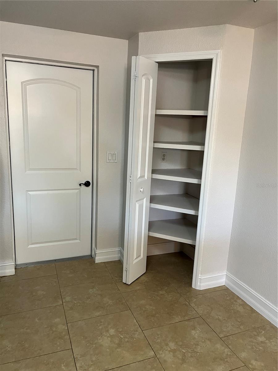 PORT CHARLOTTE SEC 032 - Residential Lease