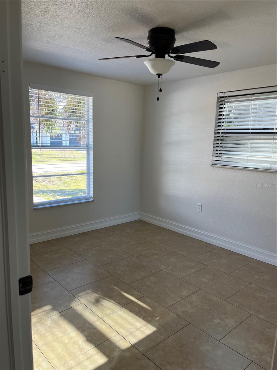 PORT CHARLOTTE SEC 032 - Residential Lease