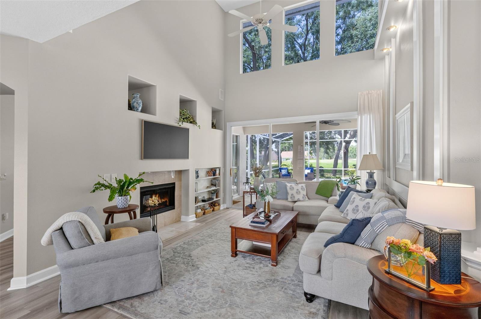 MOUNT DORA COUNTRY CLUB MOUNT DORA PH 02-2 - Residential