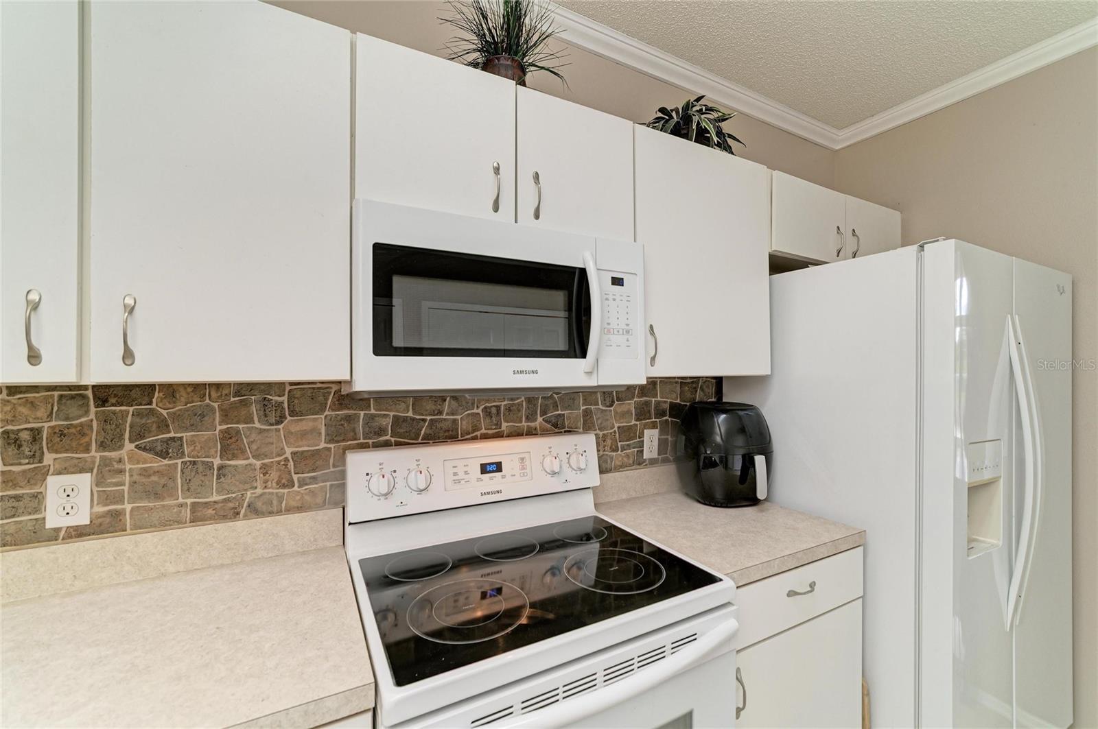 SABAL KEY - Residential