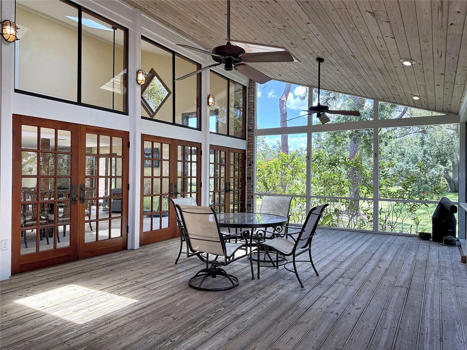 BAYFIELD OAKS - Residential