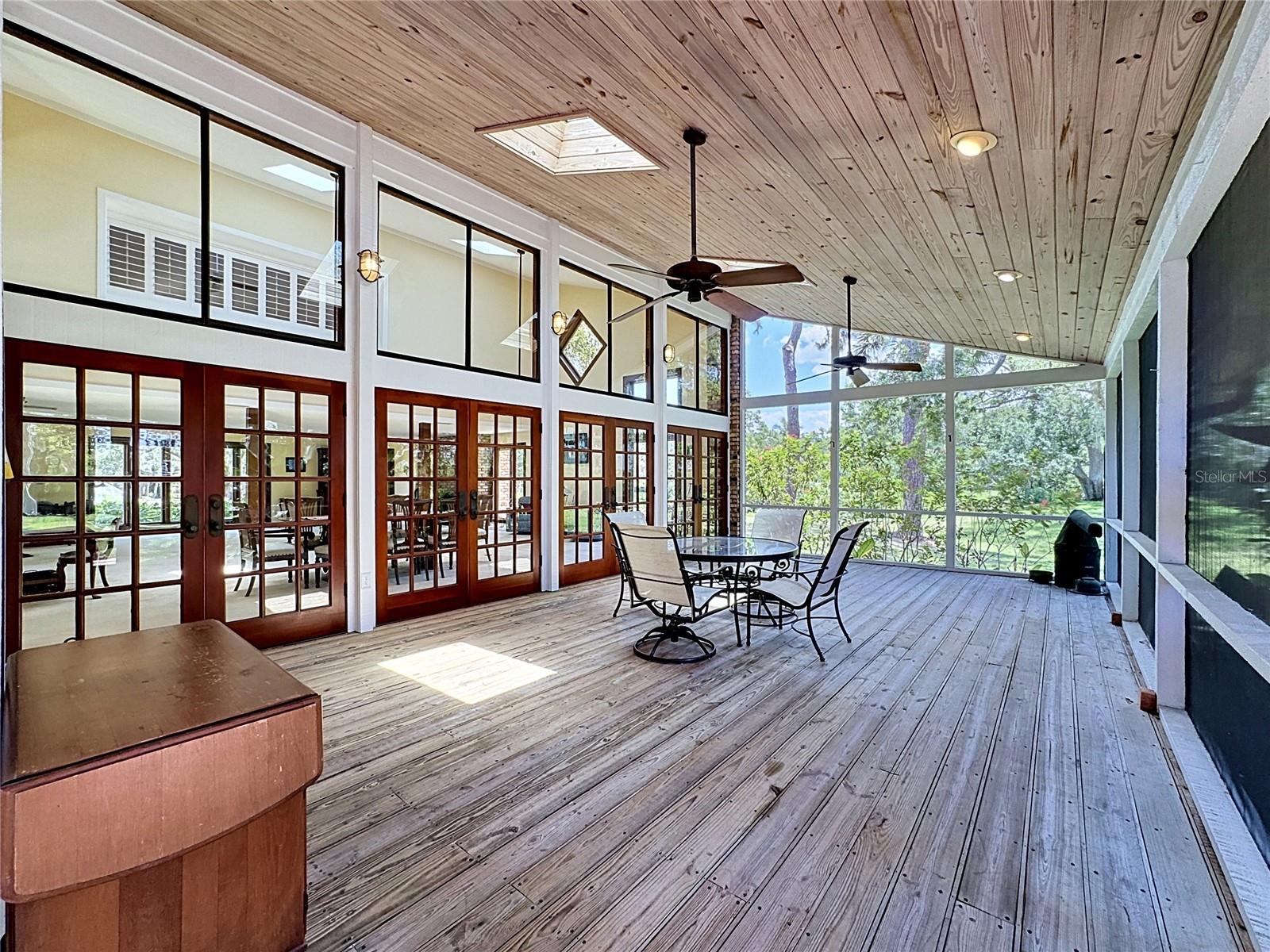 BAYFIELD OAKS - Residential