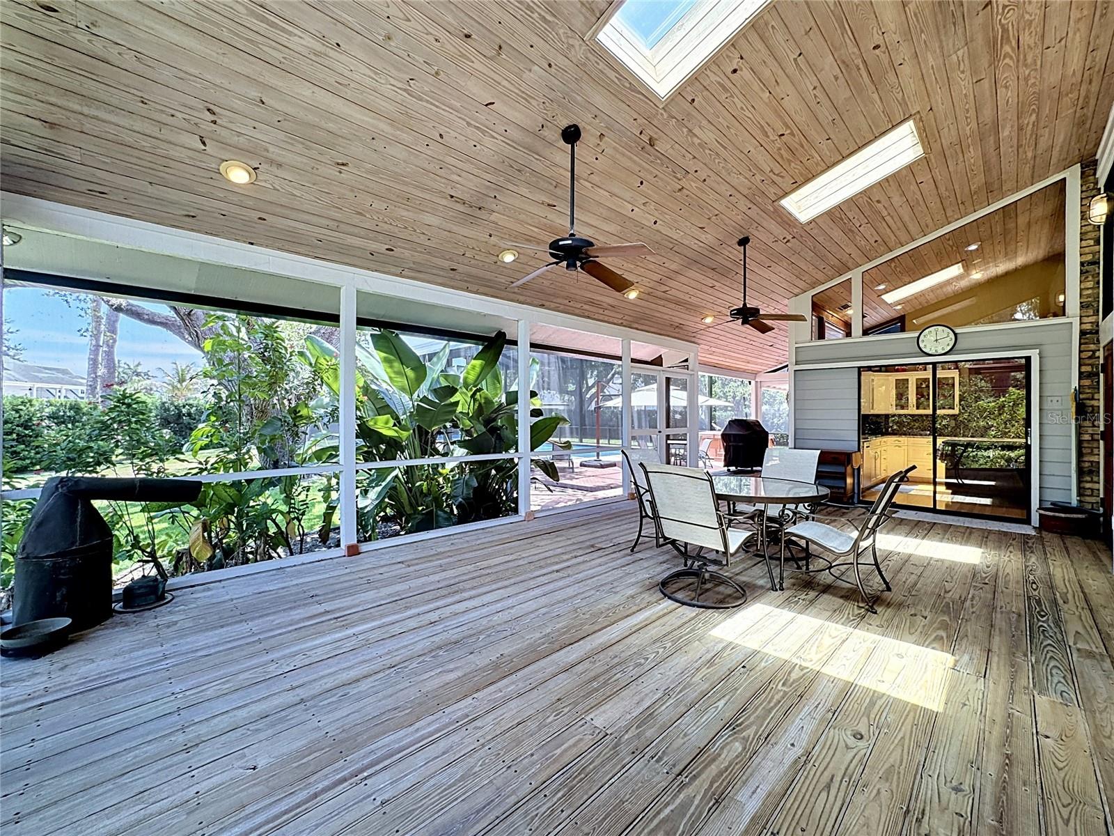 BAYFIELD OAKS - Residential
