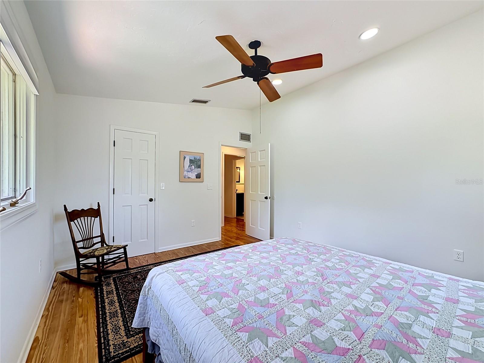 BAYFIELD OAKS - Residential