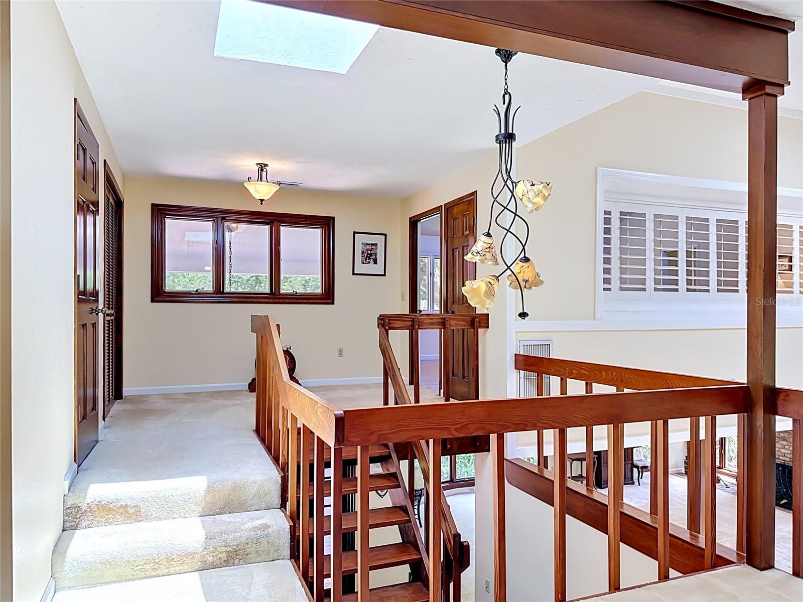 BAYFIELD OAKS - Residential