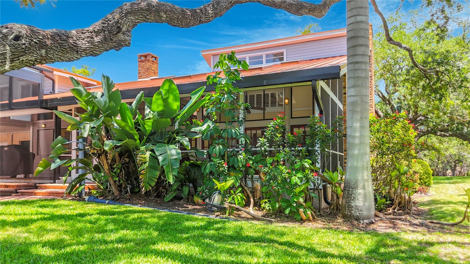 BAYFIELD OAKS - Residential