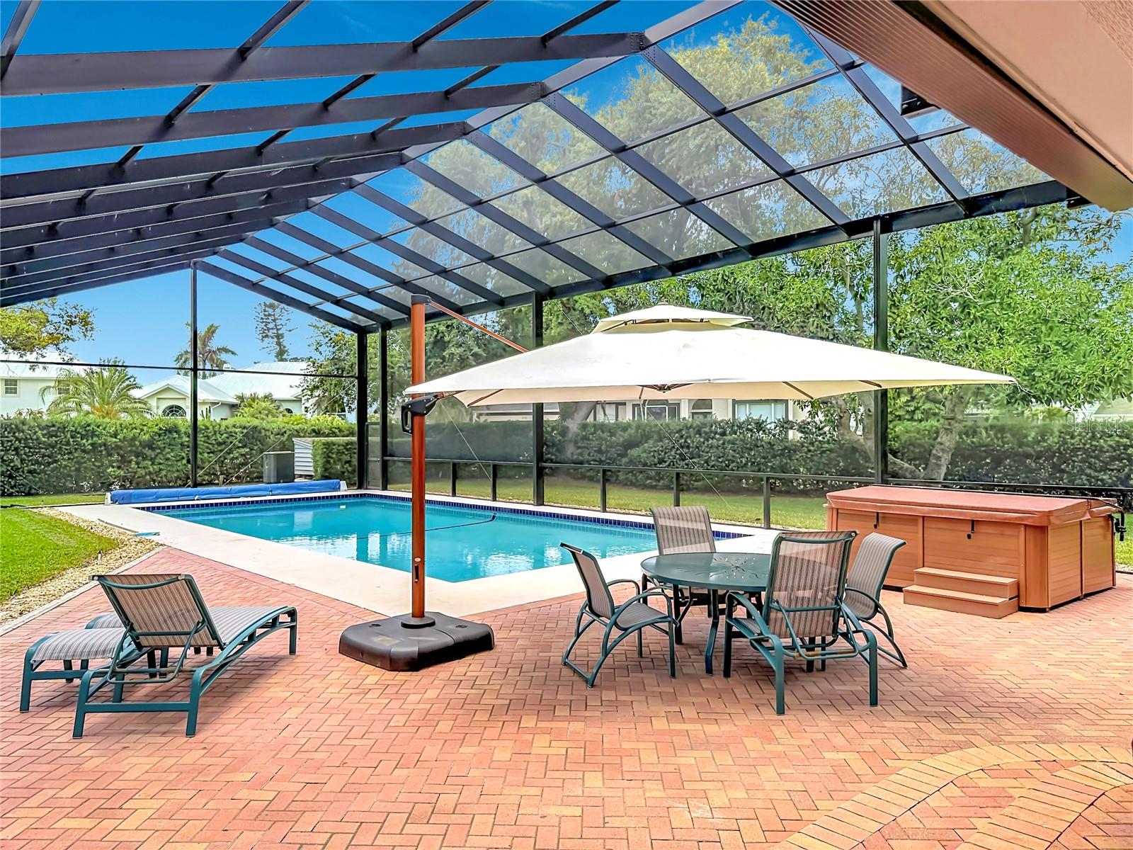 BAYFIELD OAKS - Residential