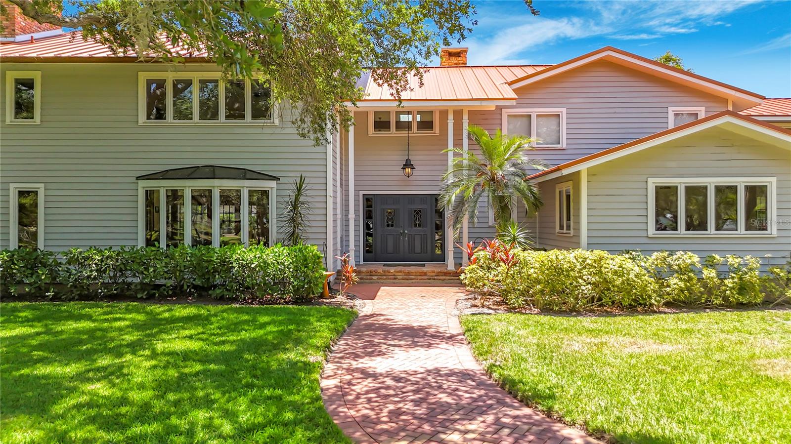 BAYFIELD OAKS - Residential