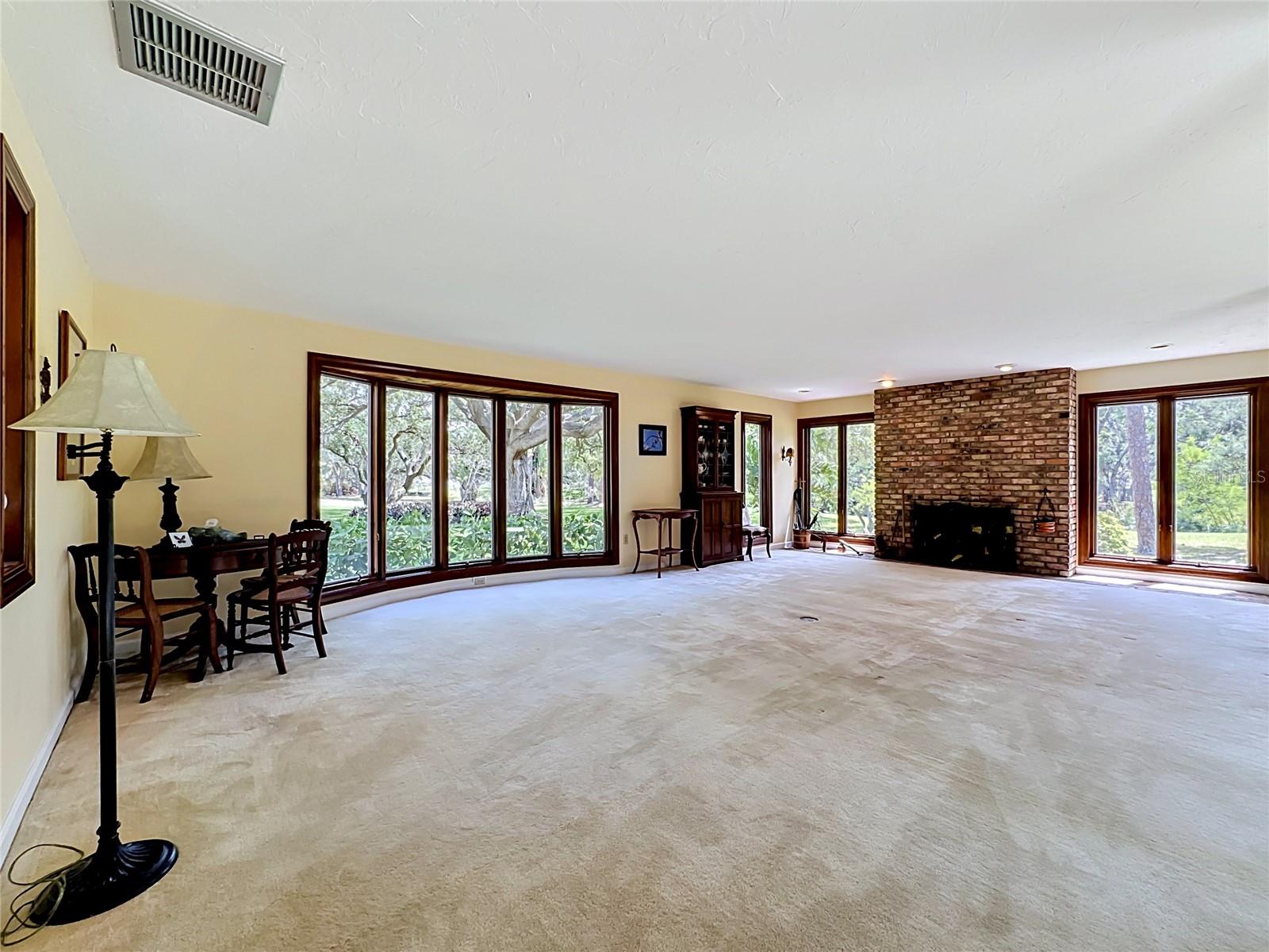 BAYFIELD OAKS - Residential