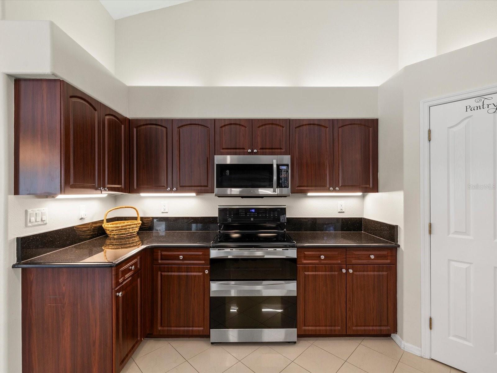 PRISTINE PLACE PH 1 - Residential