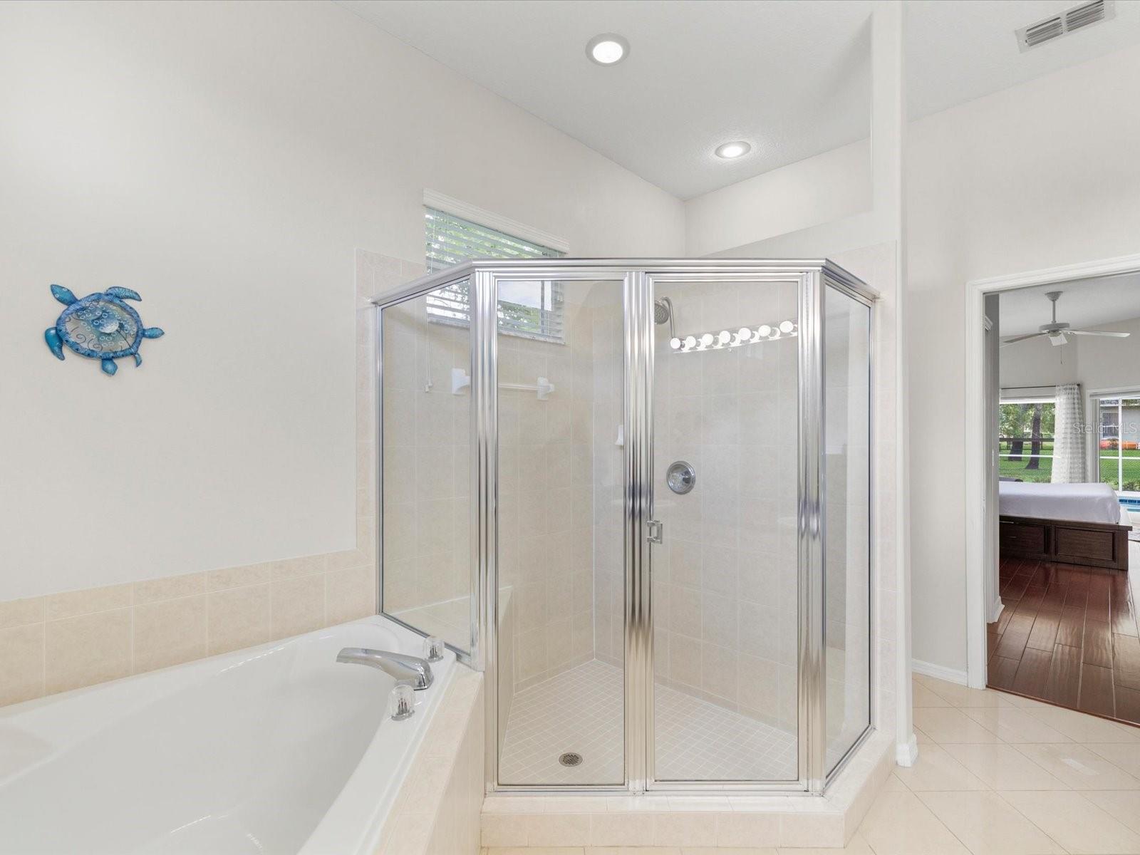 PRISTINE PLACE PH 1 - Residential