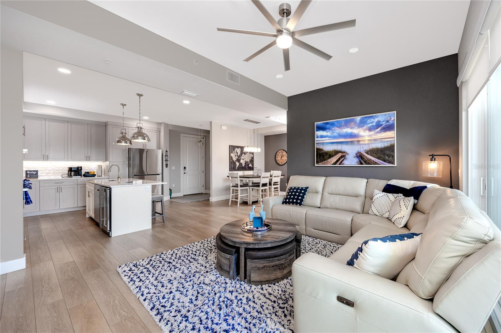HARBOR AT TOWN CENTER CONDO - Residential