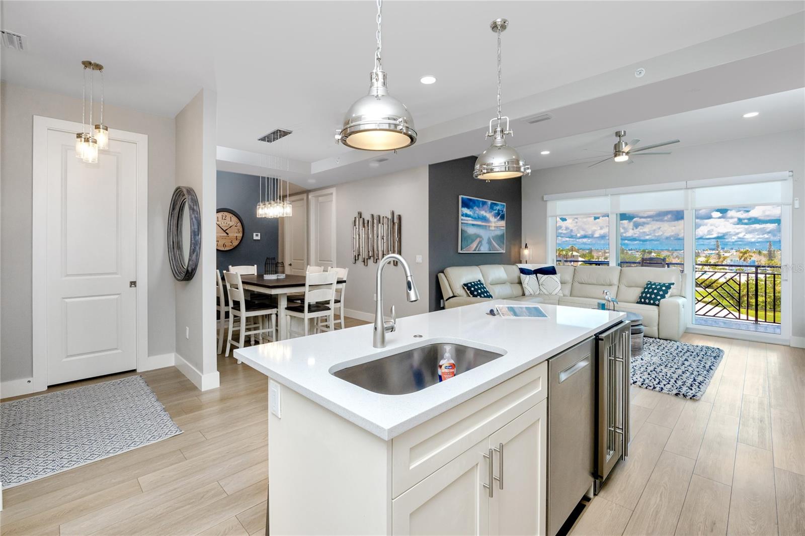 HARBOR AT TOWN CENTER CONDO - Residential