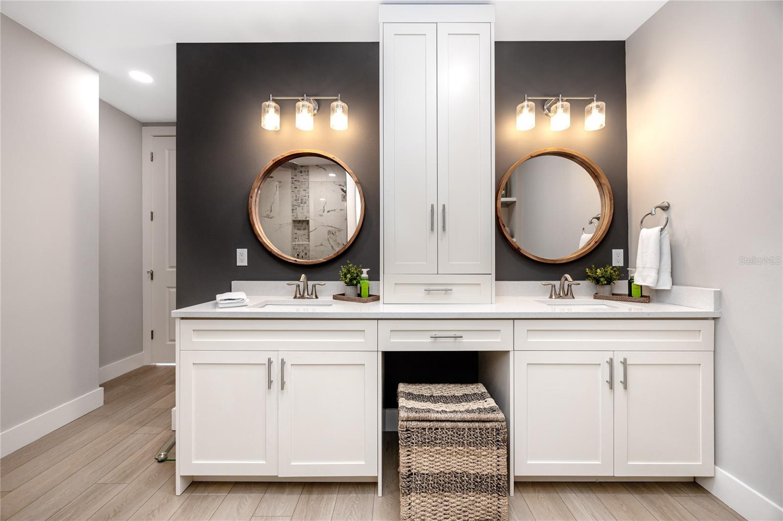 HARBOR AT TOWN CENTER CONDO - Residential