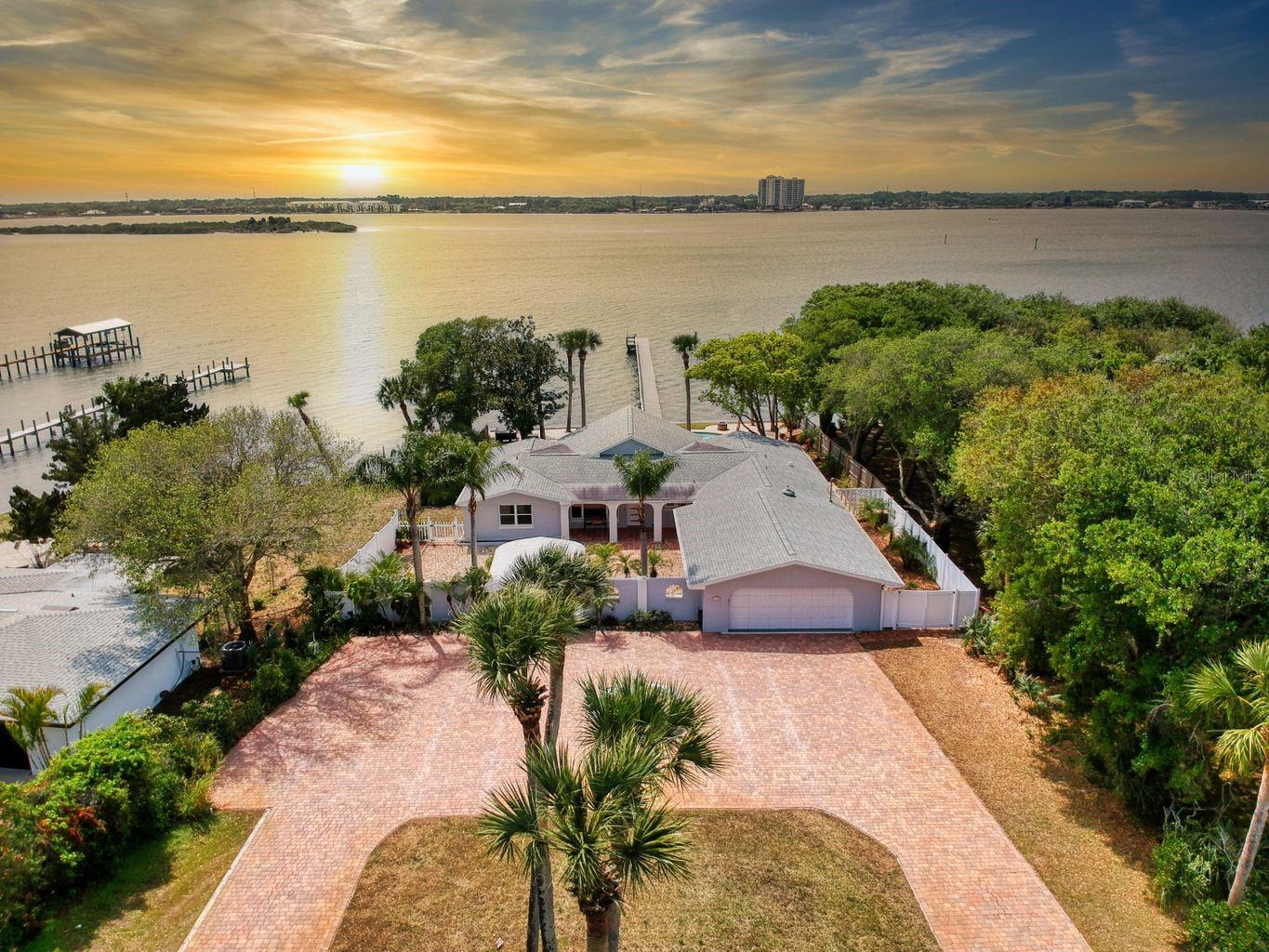Douglas North Orita - Residential