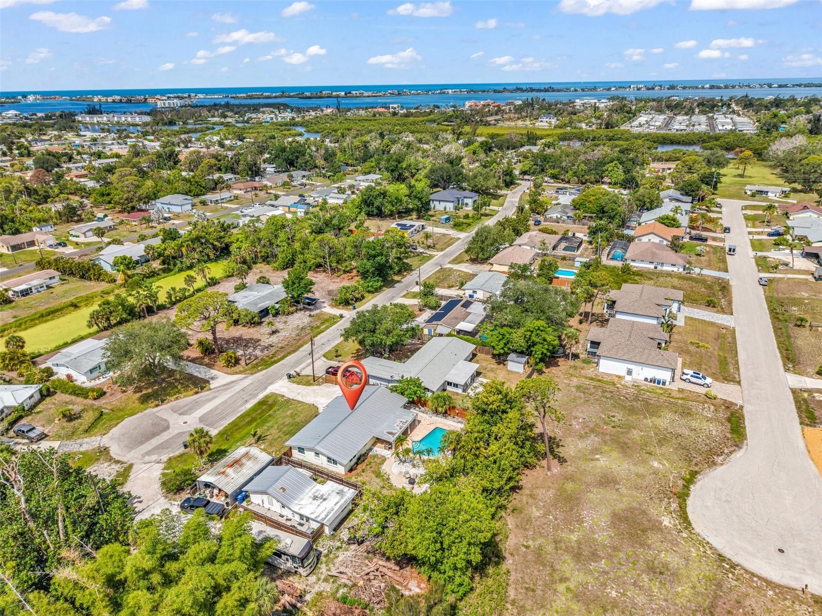 LONGLAKE ESTATES - Residential