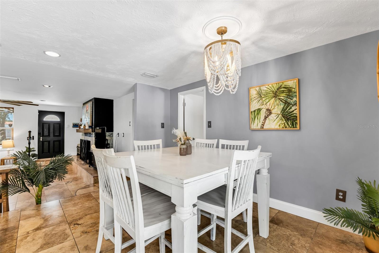 LONGLAKE ESTATES - Residential