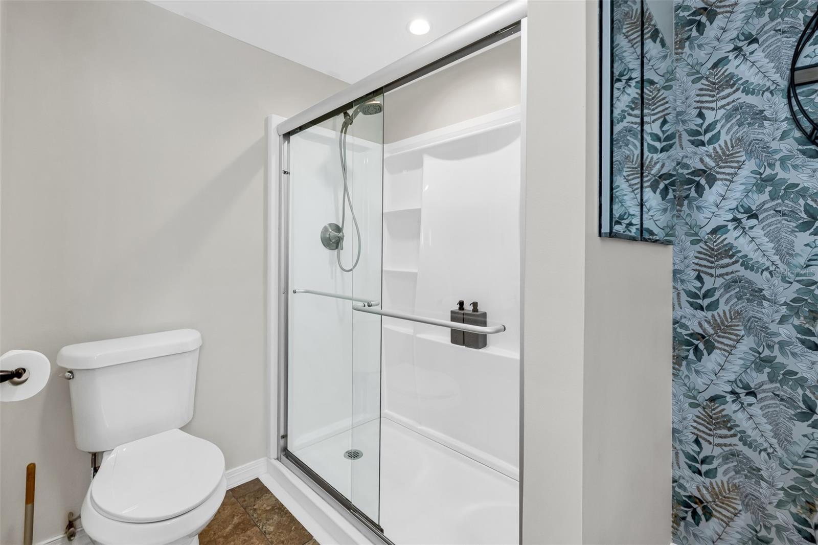 LONGLAKE ESTATES - Residential